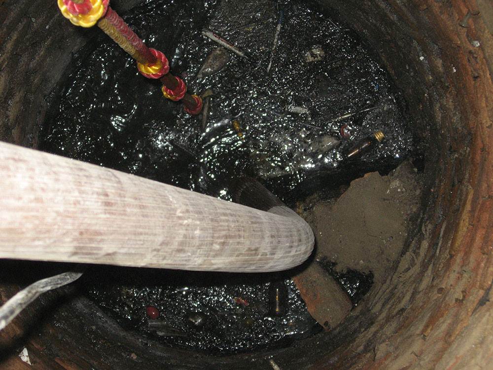 تخلیه چاه استاد حمزه