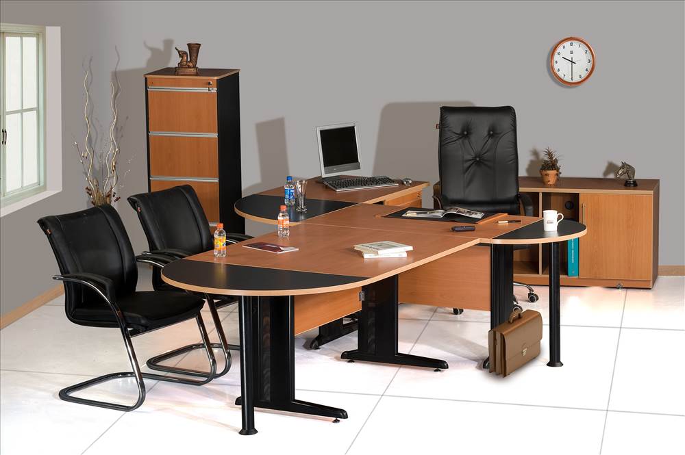 صنایع چوبی و فلزی عظیمی