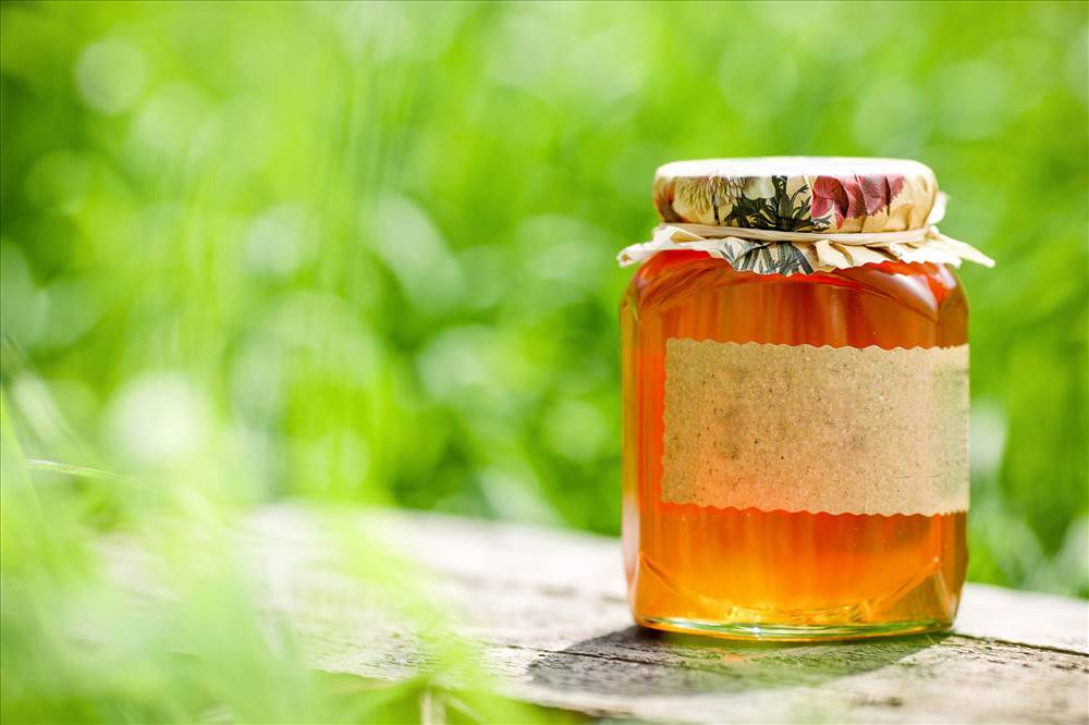 عسل طبیعی  گراوان کندو کردستان
