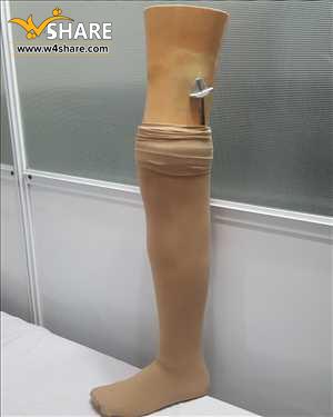 پای مصنوعی روی زانو